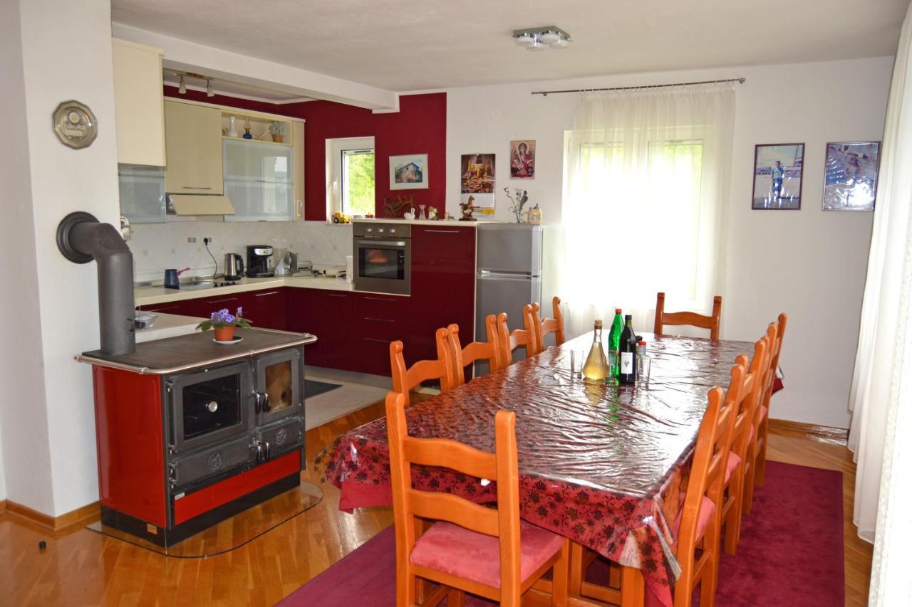 Tivat Apartments Eksteriør billede