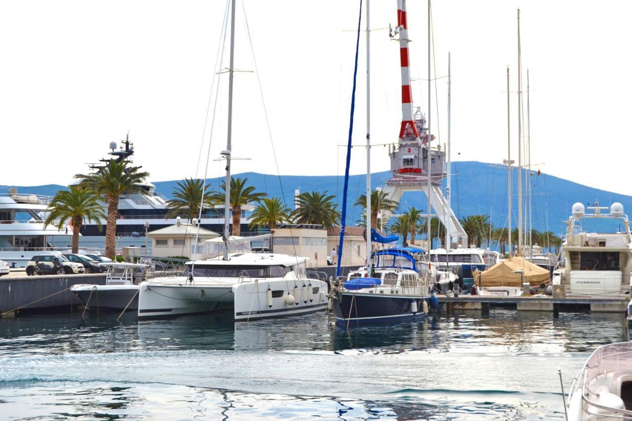 Tivat Apartments Eksteriør billede