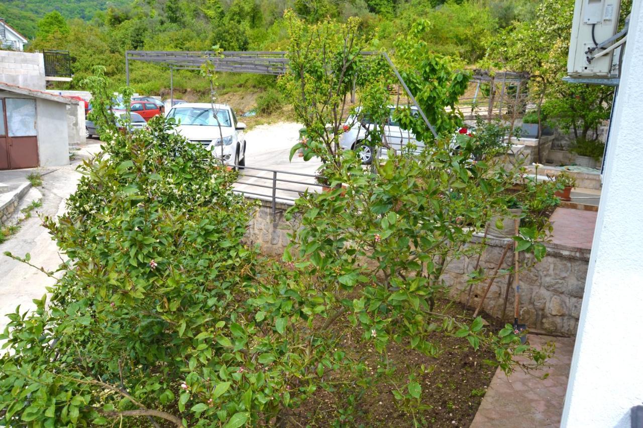 Tivat Apartments Eksteriør billede