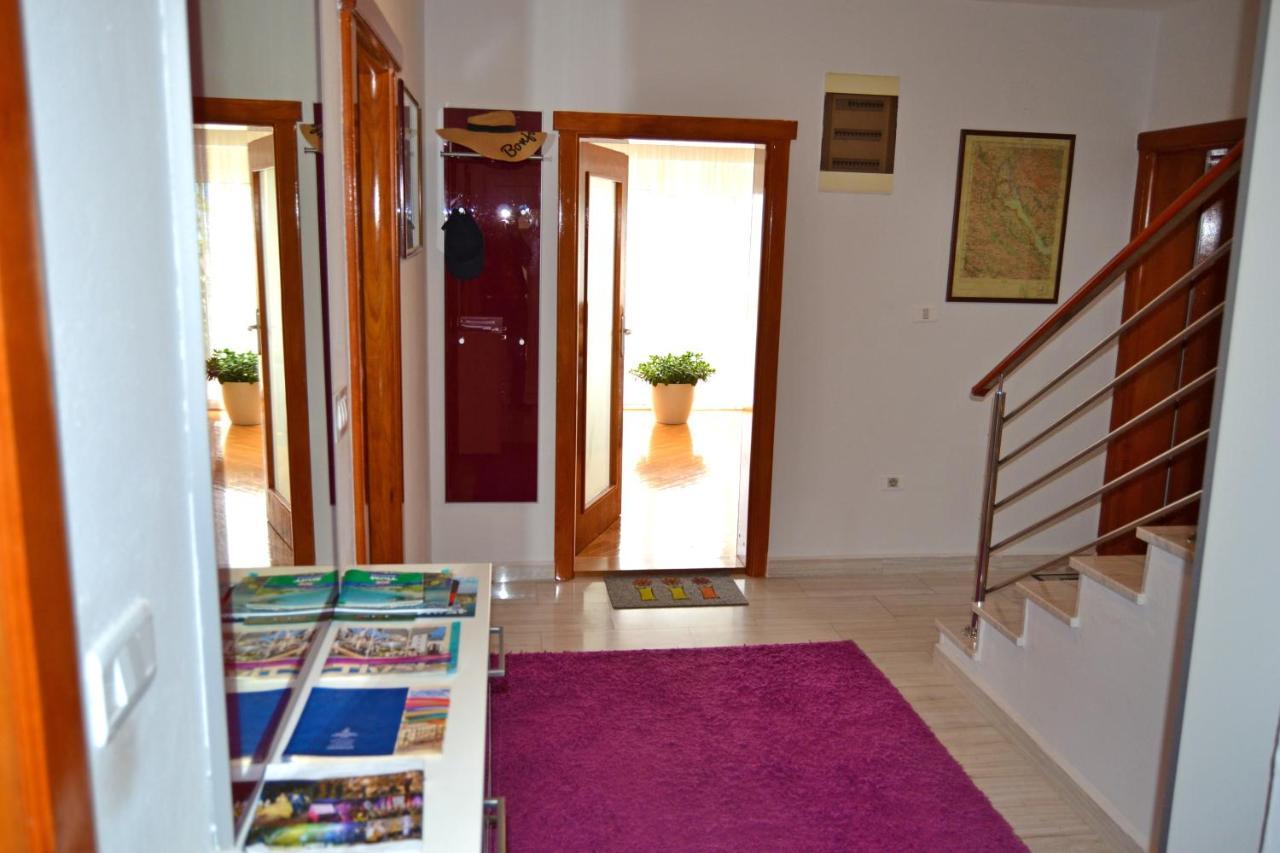 Tivat Apartments Eksteriør billede