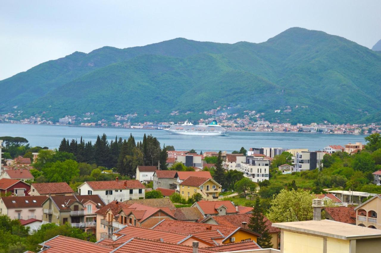 Tivat Apartments Eksteriør billede