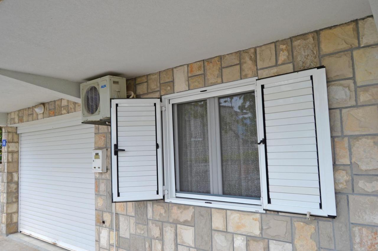 Tivat Apartments Eksteriør billede