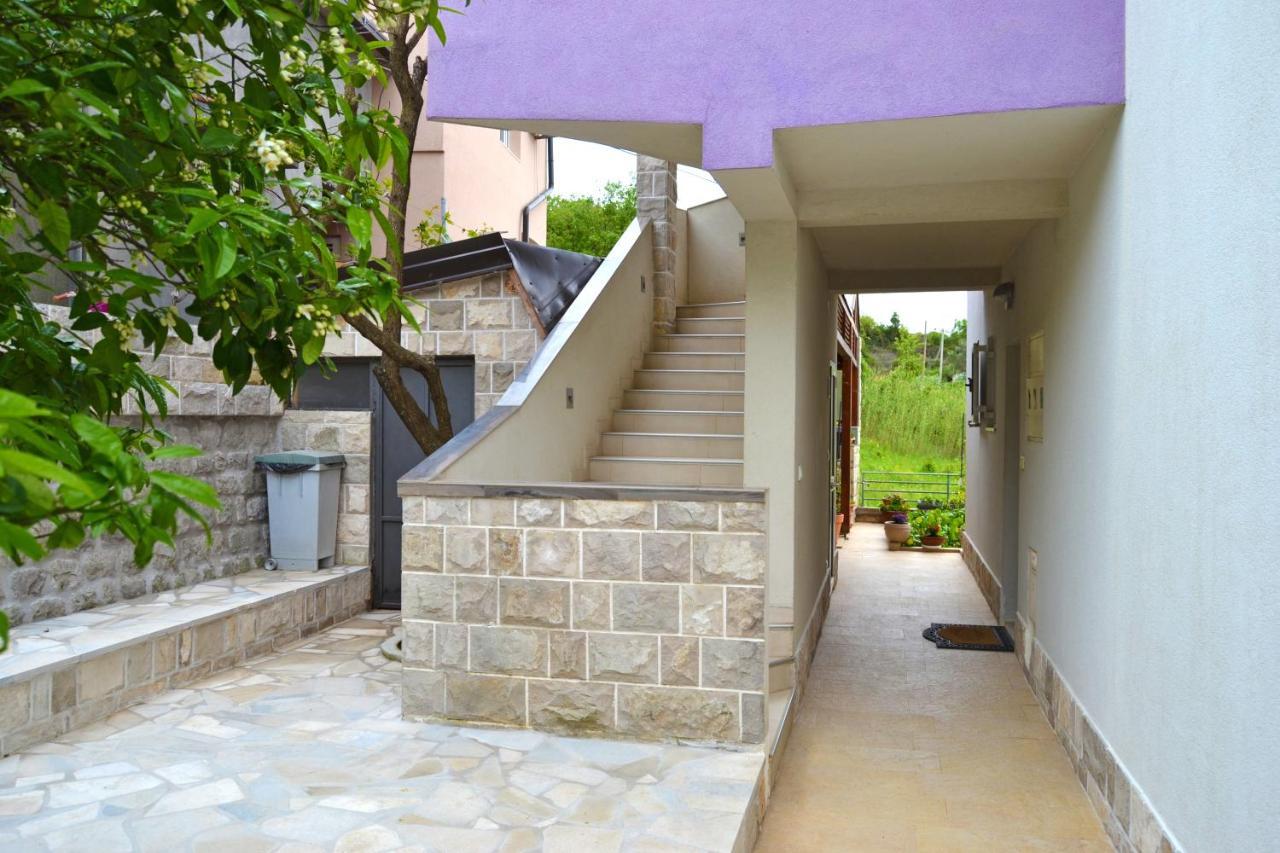 Tivat Apartments Eksteriør billede